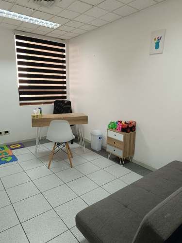 ATENTO SE VENDE OFICINA Y ESTACIONAMIENTO EDIFICIO OBELISCO