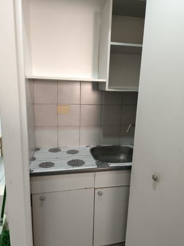 ATENTO SE VENDE OFICINA Y ESTACIONAMIENTO EDIFICIO OBELISCO