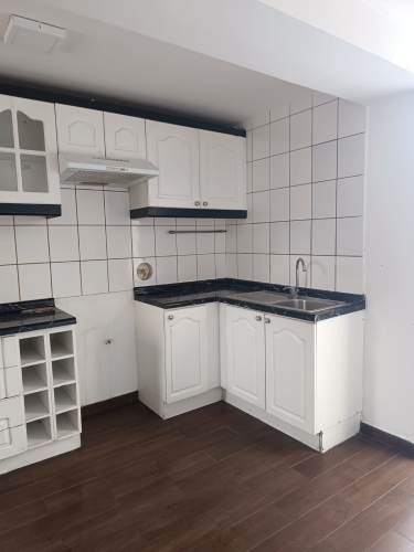 Amplia Casa de 3 pisos Sector Norte Antofagasta conversable