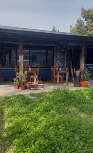 Derecho a llave de cafetería- fuente de soda en plaza de Chiguayante