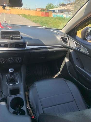 Se vende Mazda 3 Año 2017 - $9.800.00 - Km 130.00