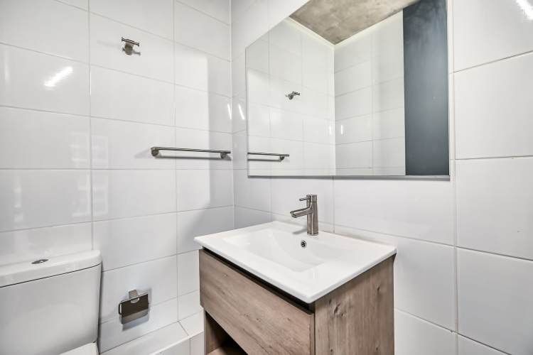 Torres de Vicuña Mac [1362-3]