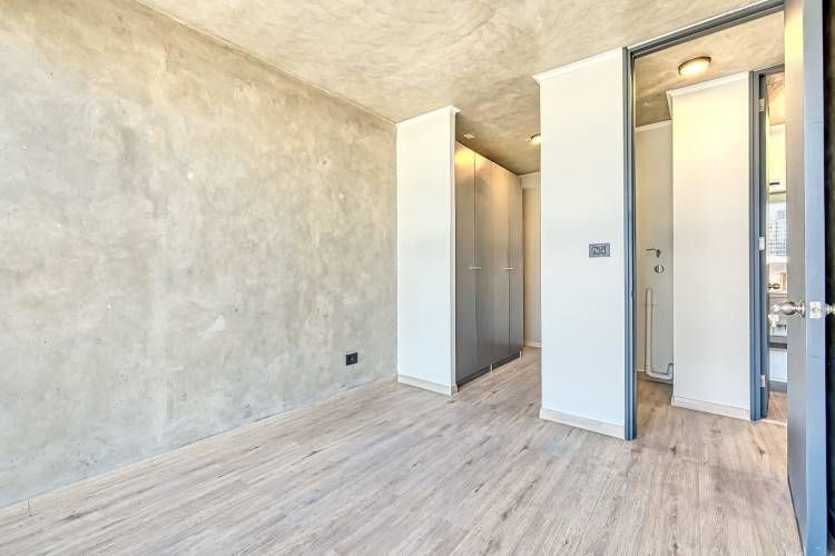 Torres de Vicuña Mac [1362-3]