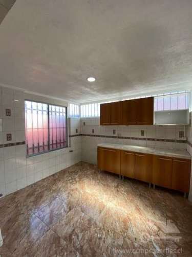 Casa en Venta 3D2B2EST en Puente Alto (133876)