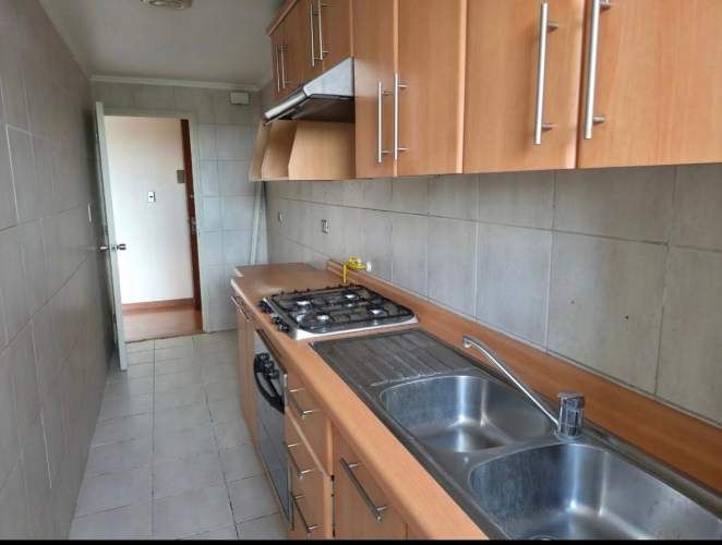 ARRIENDA DEPARTAMENTO – EDIFICIO CALATAYUD