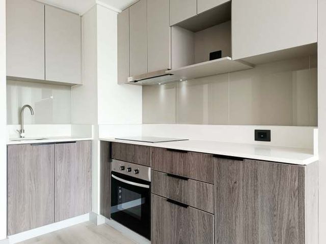 Colón 6435 [2805-3]