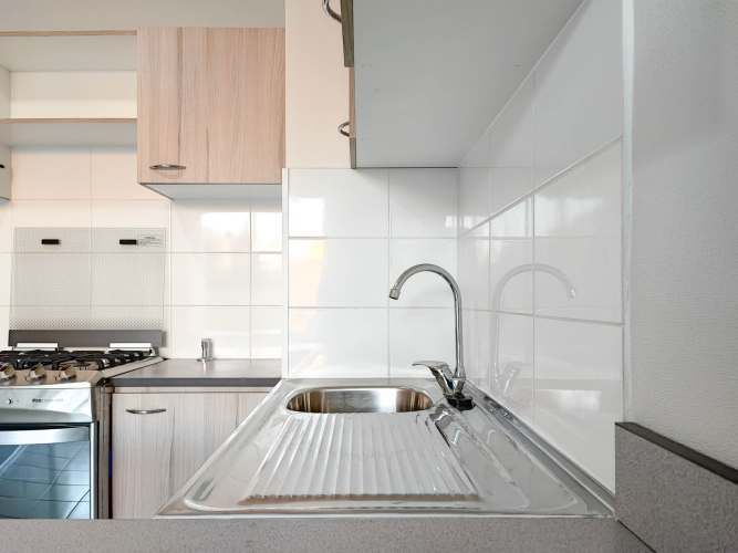 Av. Lo Espejo 01173 [1512-3]