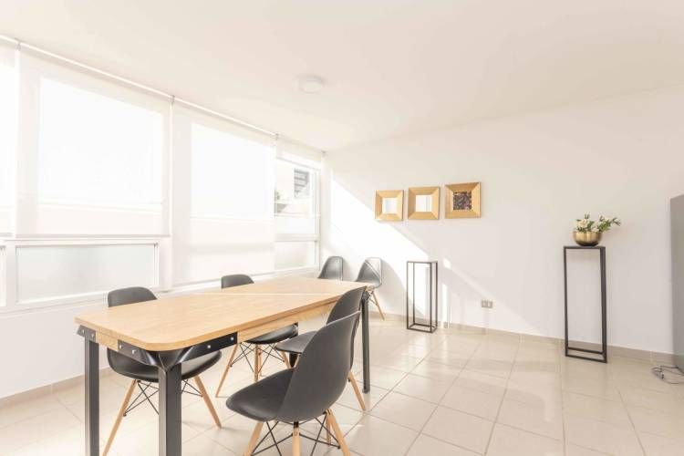 Av. Lo Espejo 01173 [1512-3]