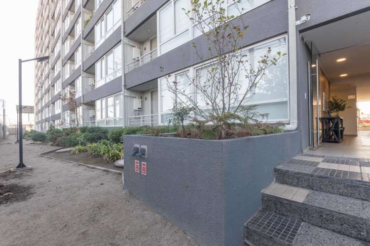 Av. Lo Espejo 01173 [1512-3]