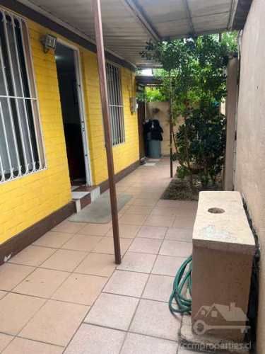 Casa Amplia en Sector Tranquilo 3D2B1EST (133907)