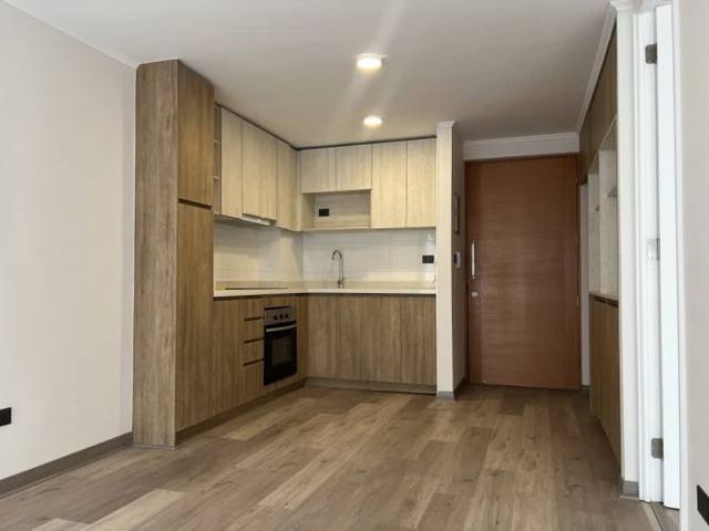 VIVE EN UN NUEVO DEPA EN MACUL !!