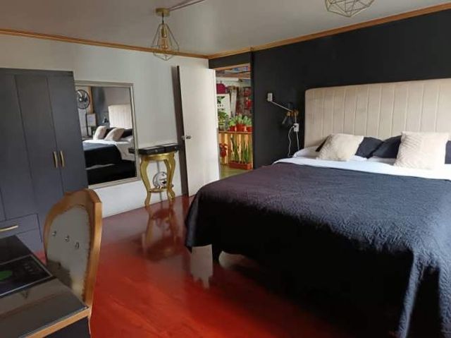 Casa ENTRE JOSÉ SANTOS OSSA Y 14 DE FEBRERO