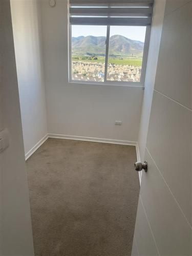 DEPARTAMENTO Av René Schneider 2031