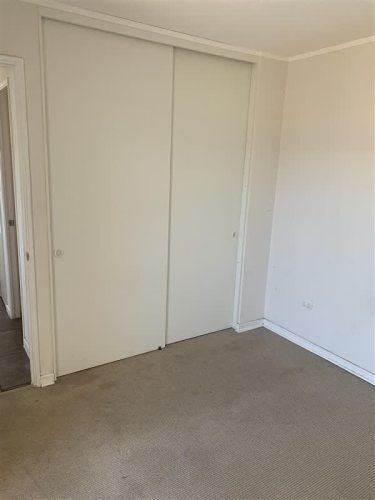 DEPARTAMENTO Av René Schneider 2031