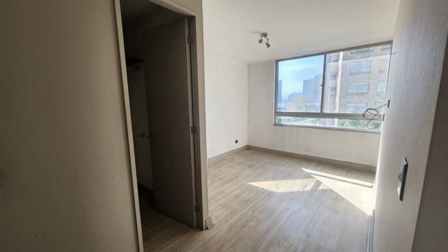 DEPARTAMENTO LAS ACACIAS 7800