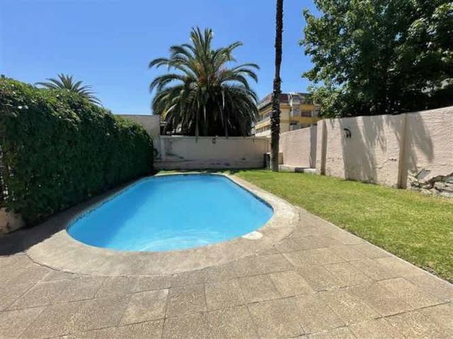 DEPARTAMENTO Duble Almeyda / Campos de Deporte