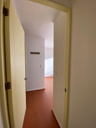 AMPLIO Y LUMINOSO DEPARTAMENTO EN ARRIENDO