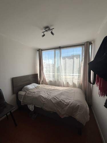 AMPLIO Y LUMINOSO DEPARTAMENTO EN ARRIENDO