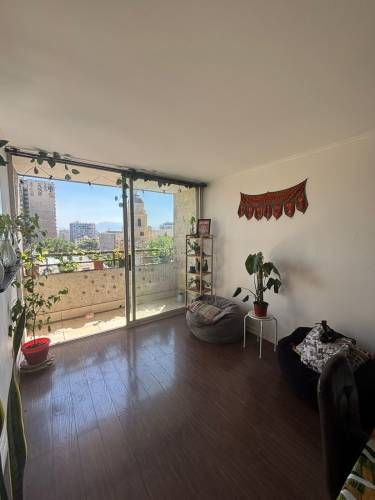 AMPLIO Y LUMINOSO DEPARTAMENTO EN ARRIENDO