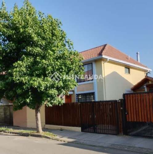 CASA Santa Inés / Radal Oriente