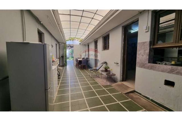 Casa con gran potencial en venta, independencia