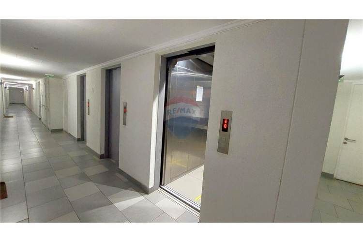 2 ambientes - metro hospitales