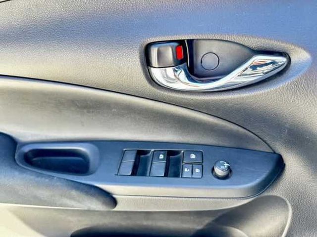 Toyota Yaris 1.5 Sedan Gli E Mt 2022