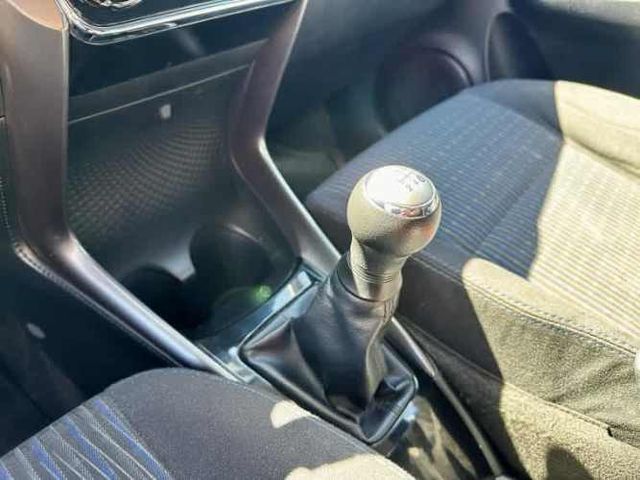 Toyota Yaris 1.5 Sedan Gli E Mt 2022