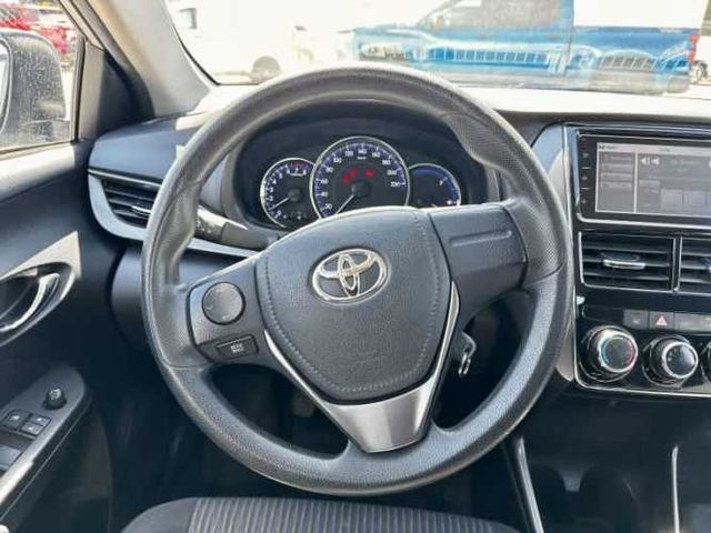 Toyota Yaris 1.5 Sedan Gli E Mt 2022