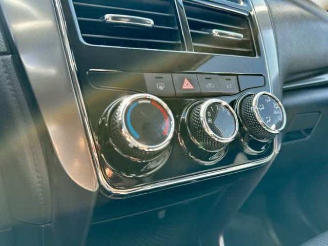 Toyota Yaris 1.5 Sedan Gli E Mt 2022