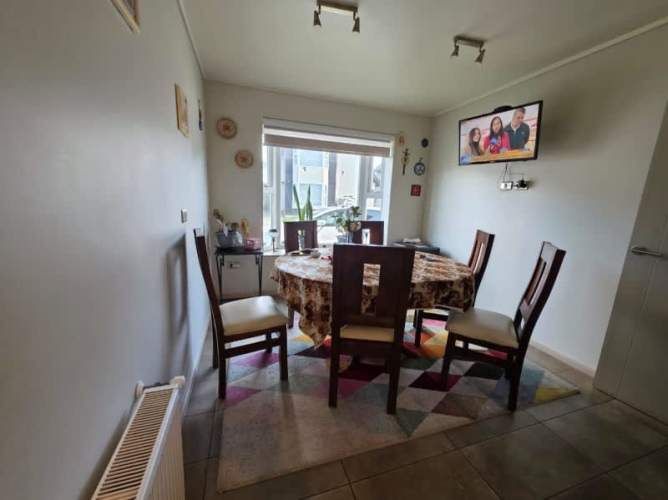 HERMOSA CASA FAMILIAR EN CONDOMINIO TOROBAYO, VALDIVIA