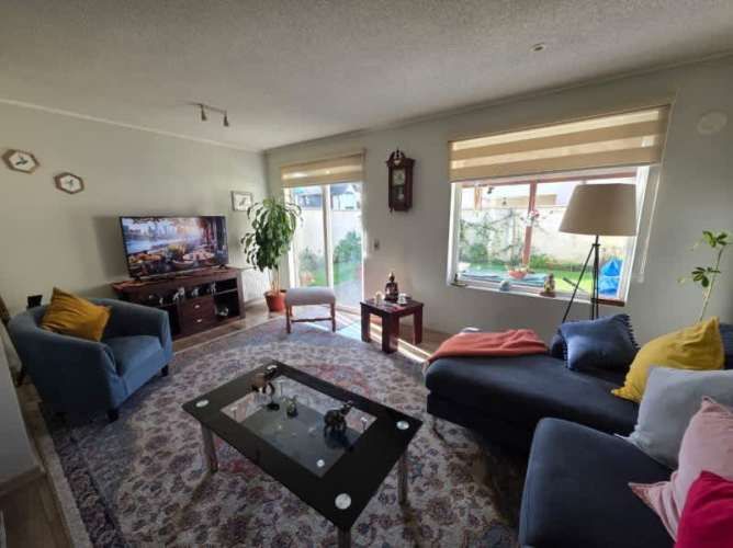 HERMOSA CASA FAMILIAR EN CONDOMINIO TOROBAYO, VALDIVIA