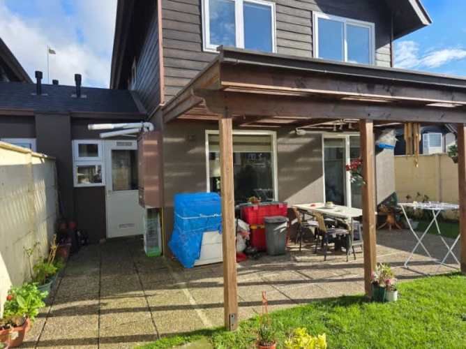 HERMOSA CASA FAMILIAR EN CONDOMINIO TOROBAYO, VALDIVIA