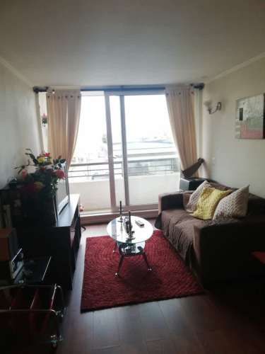 Depto amoblado con estacionamiento cercano a Clíni