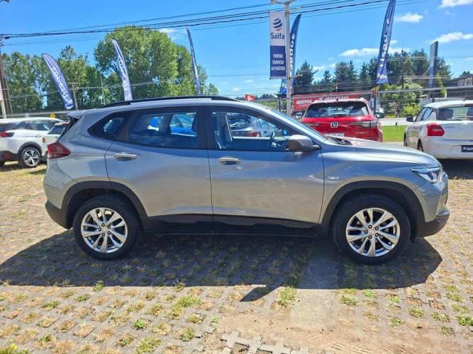 CHEVROLET TRACKER 2025