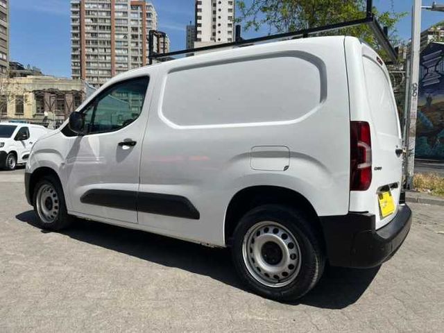 OPEL COMBO 1.6 TD - 2022 | 143
