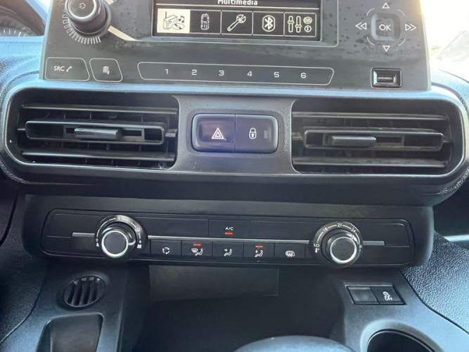 PEUGEOT PARTNER PARTNER L1 BLUEHDI 100 - 2023 | 196