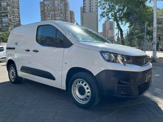 PEUGEOT PARTNER PARTNER L1 BLUEHDI 100 - 2023 | 196
