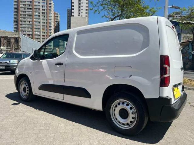 PEUGEOT PARTNER HDI PACK AA EV - 2021 | 128