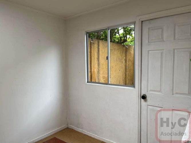 Arriendo Amplia Casa en Ciudad Satélite