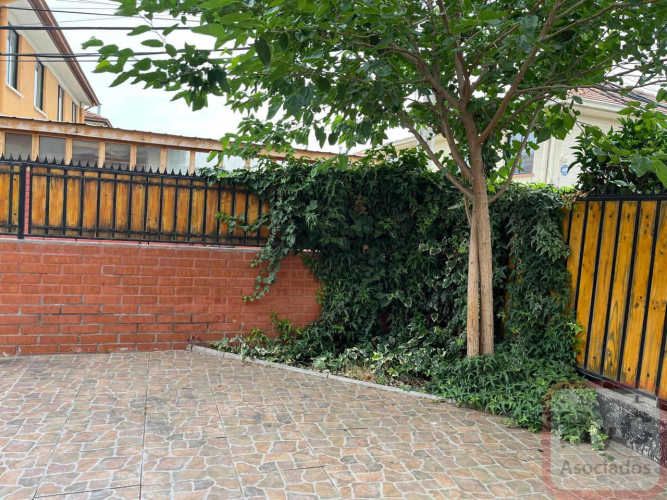 Arriendo Amplia Casa en Ciudad Satélite