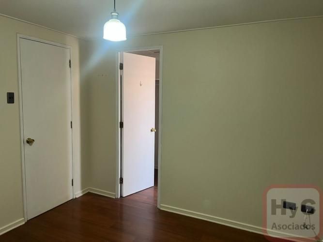 Arriendo Amplia Casa en Ciudad Satélite