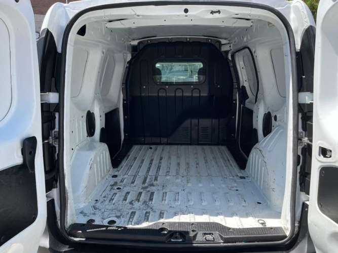 RENAULT DOKKER 1.5 DSL FURGON MT 1 AB ESP - 2022 | 190