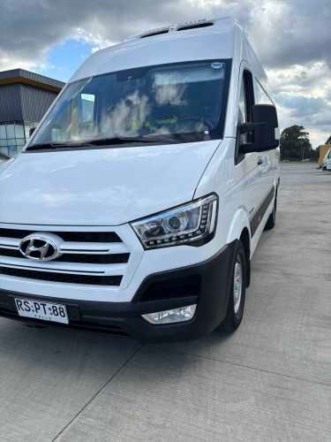 Furgon Hyundai solati h350 cargo van 2.5 crdi a/c 2022