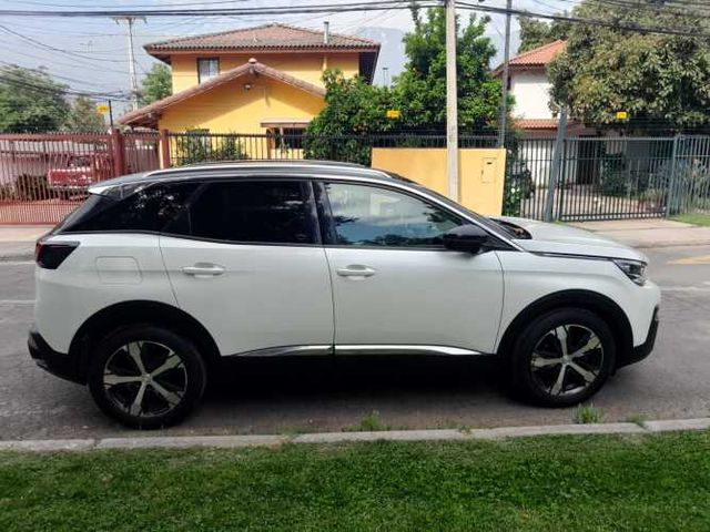 STATION WAGON 3008 AÑO 2018 COMO NUEVA