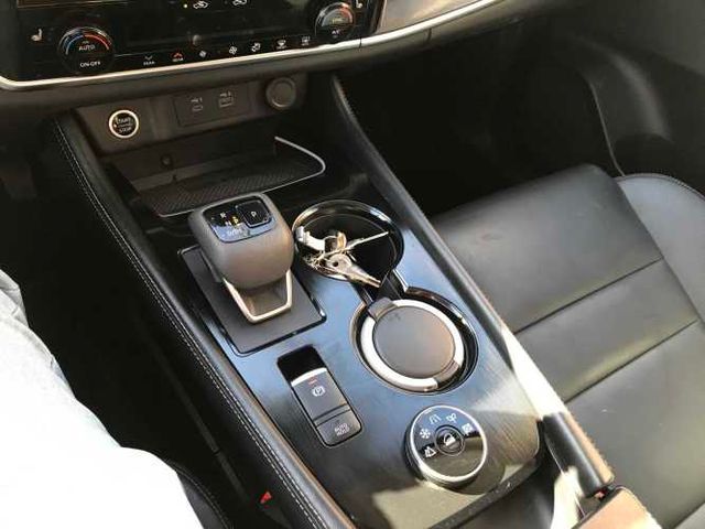 Nissan Xtrail Exclusive CVT 3Row AWD