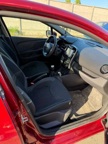 Renault Clio Expression 1.2 año 2019