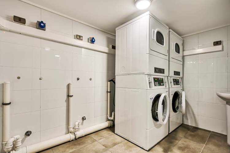 Argomedo 344 (1 Est /1 Bod) [920-21]