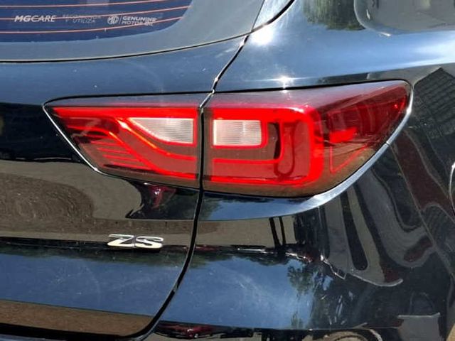 MG ZS 2022