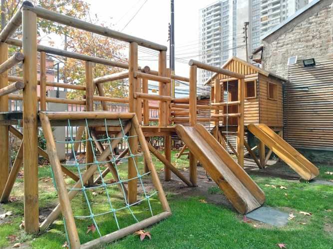 San Nicolas 1092 [280-4]